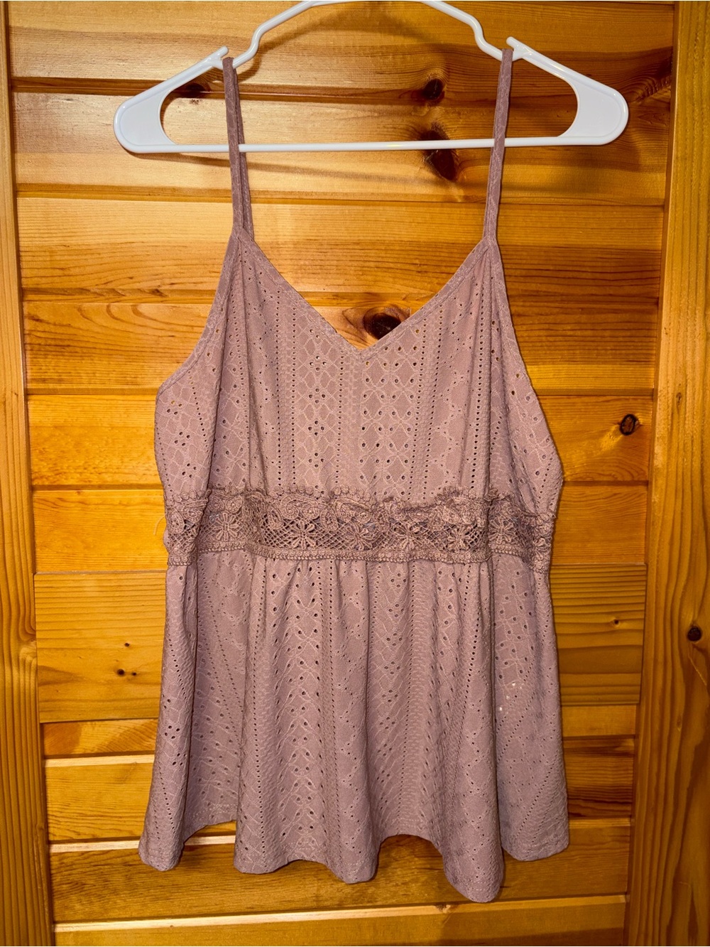 SHEIN Mauve Pink Eyelet Lace-Trim Spaghetti Strap Cami